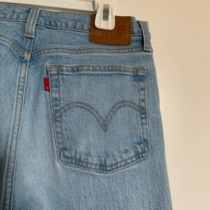 Levi’s Wedgie Straight Jeans